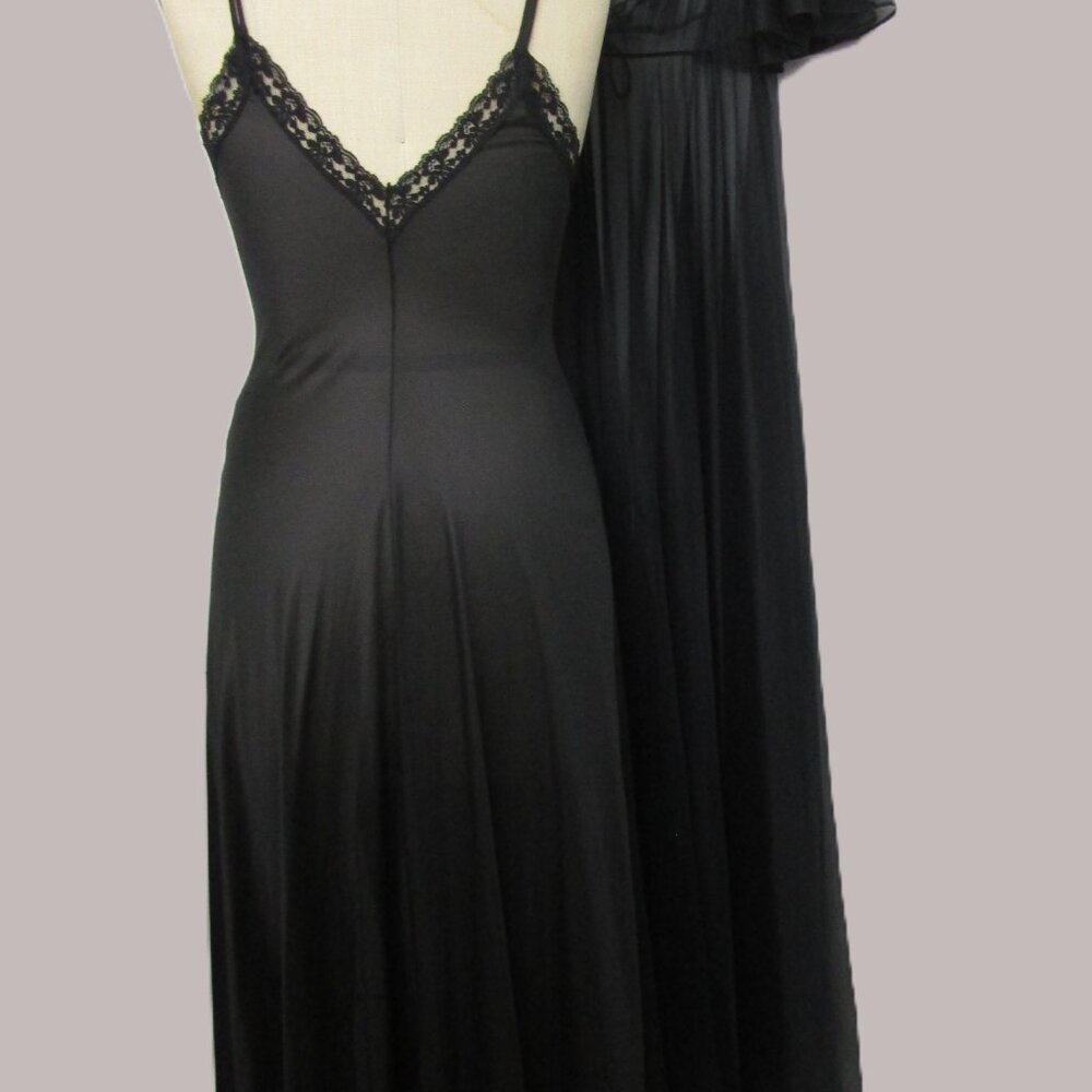 Black Peignoir Set Night Gown Robe Vintage Huge Sweep - Picture 11 of 16